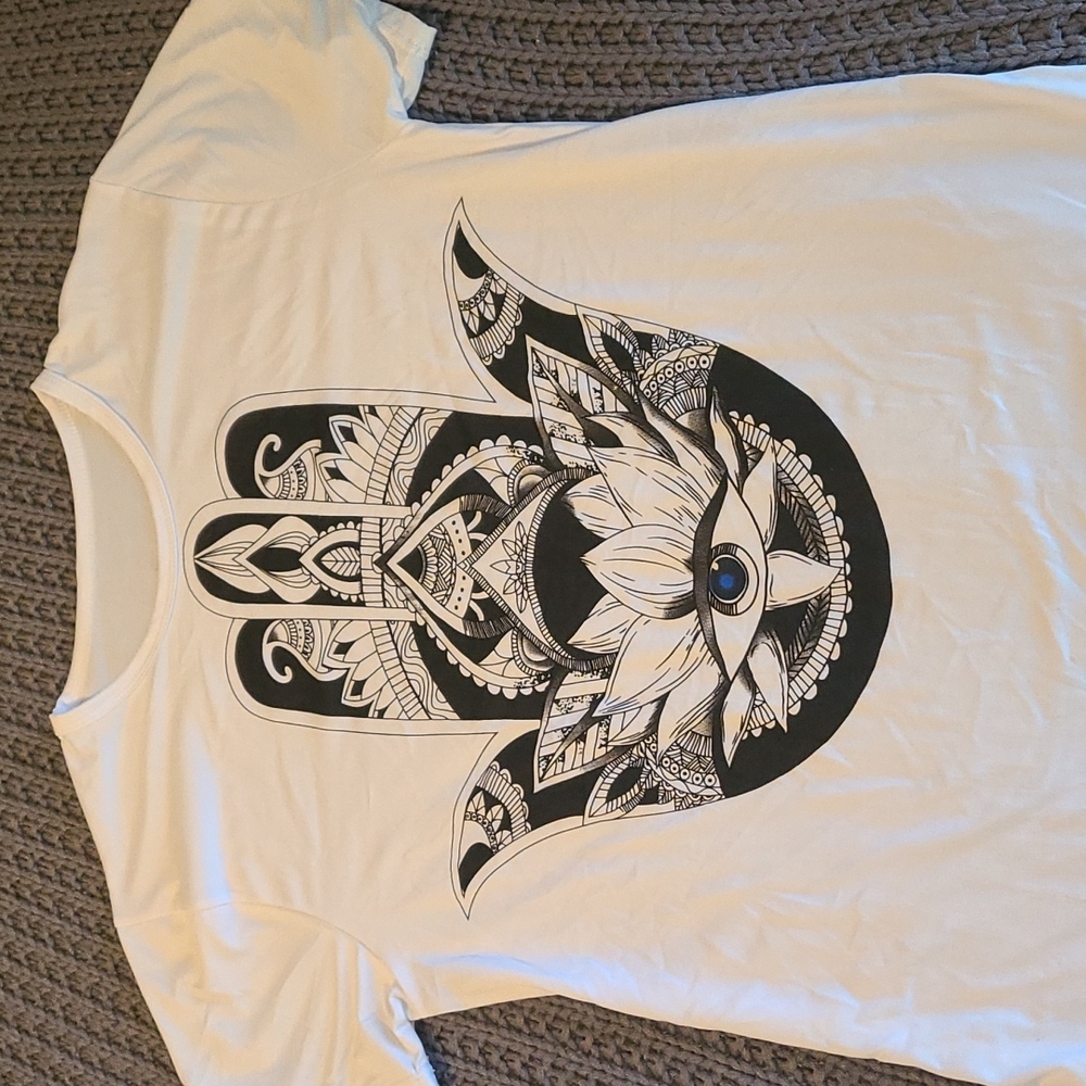 Old t-shirt bundle - Picture 9 of 9